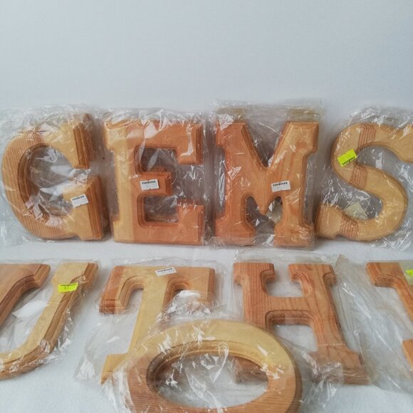 6" Beveled Wooden Letters 12 pcs Lot - Picture 3 of 6